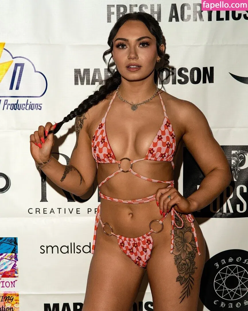 Skye Dolecki Onlyfans Photo Gallery 