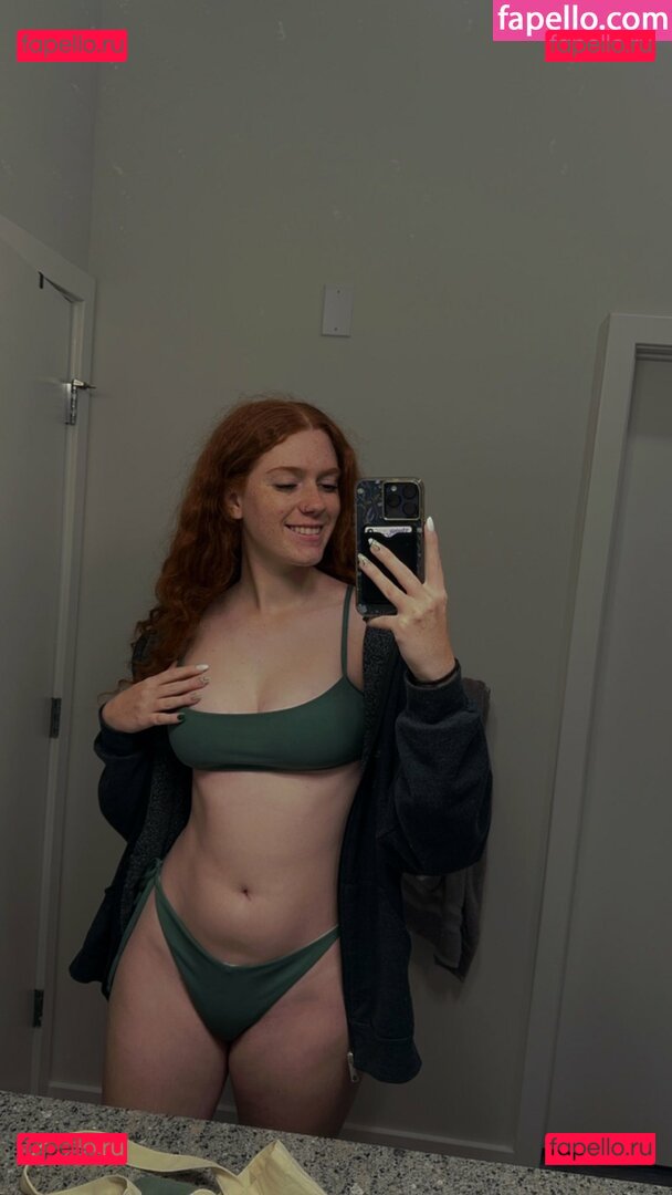 ImKxxlyn / Kxxlyn / kxllymusic Onlyfans Photo Gallery 