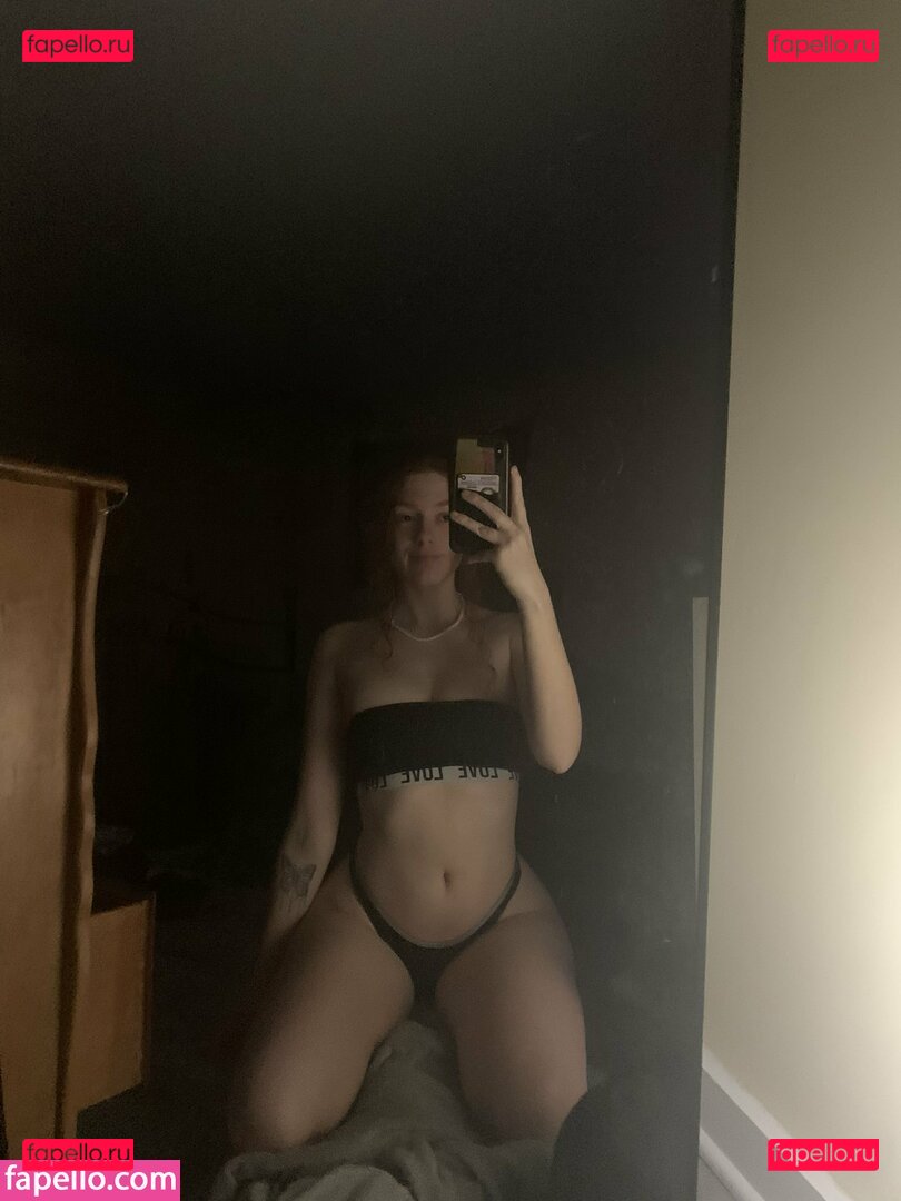 ImKxxlyn / Kxxlyn / kxllymusic Onlyfans Photo Gallery 