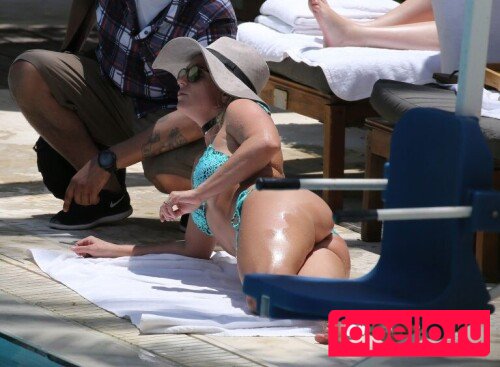 britneyspears / hot_mom_adventurebrit3 / https: Nude Onlyfans Photo 168