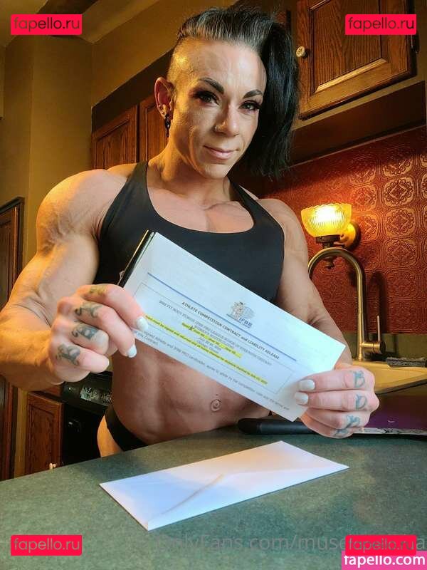 https: / ifbb_pro_yeo / musclegeisha Onlyfans Photo Gallery 