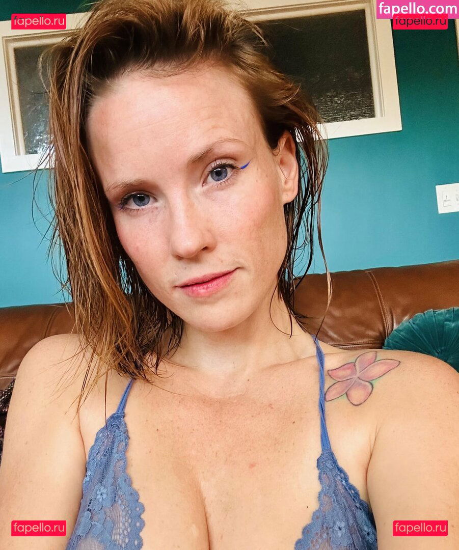 Skyra Fox / skyladawngilley / skyrafox Onlyfans Photo Gallery 