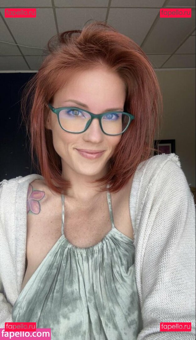 Skyra Fox / skyladawngilley / skyrafox Onlyfans Photo Gallery 