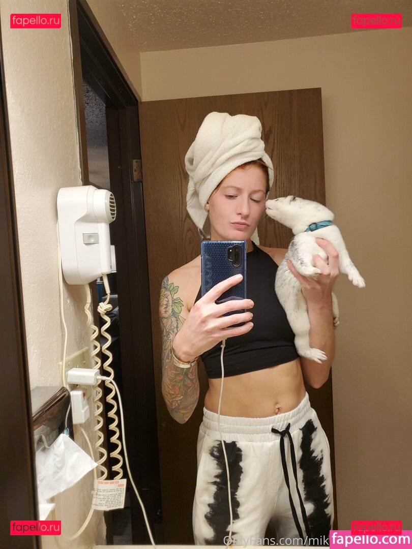 mikaylarainesfans / saveafox_rescue Onlyfans Photo Gallery 