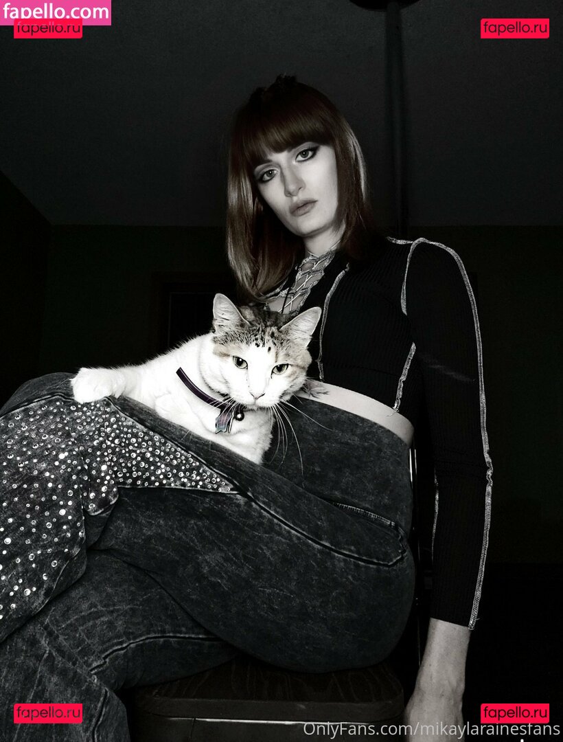 mikaylarainesfans / saveafox_rescue Onlyfans Photo Gallery 