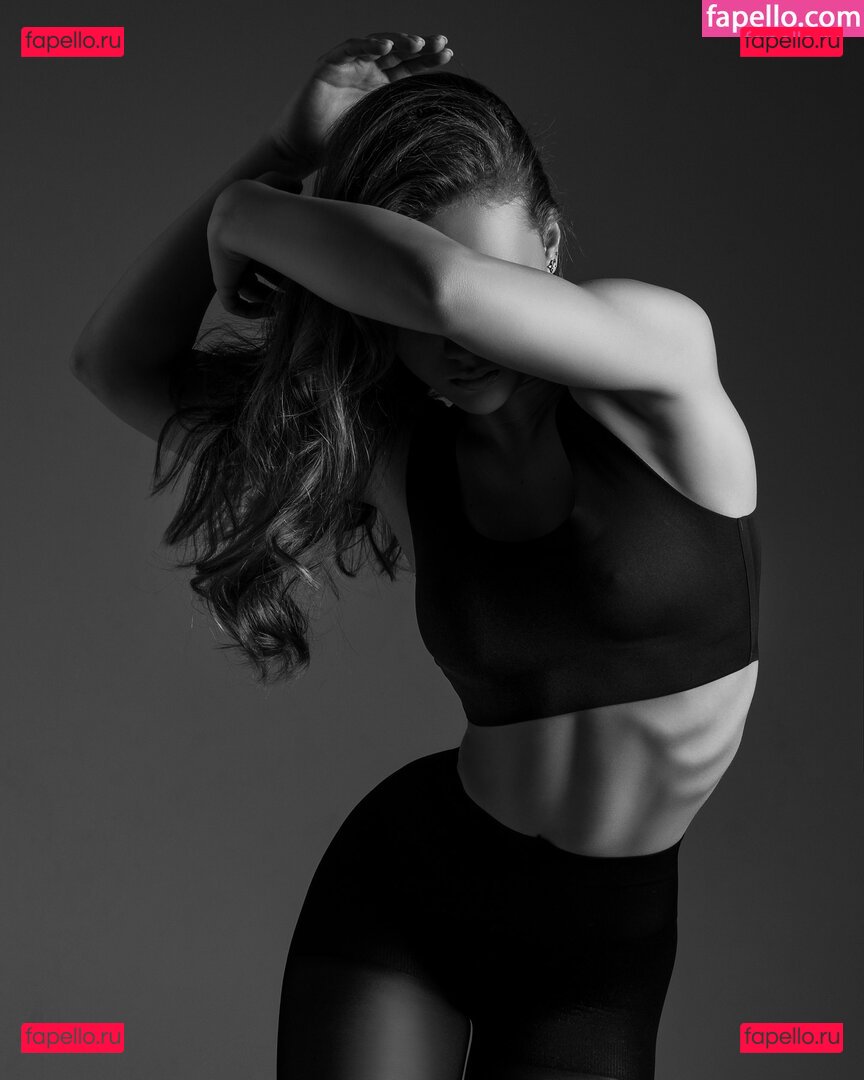 Kristina Schmidt / kristyashmidt Onlyfans Photo Gallery 