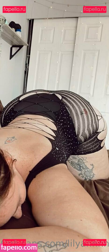 LilyAnn / lilyannn_x / lilyannnnx Onlyfans Photo Gallery 