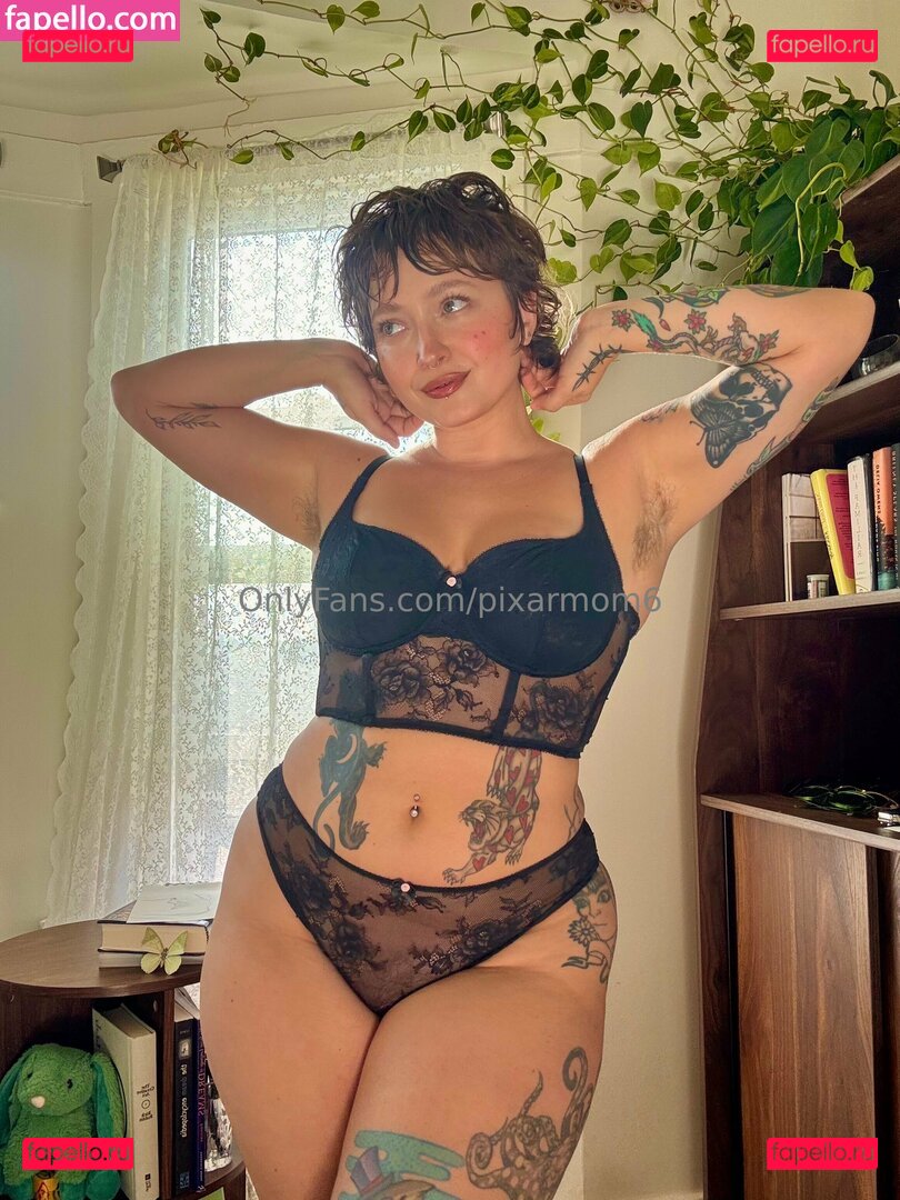 pixarmom6 / pixxarmom_ Onlyfans Photo Gallery 