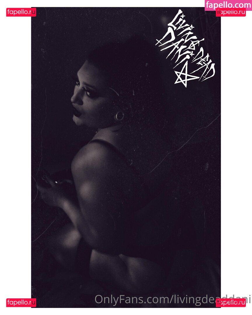 livingdeaddani / livingdeaddollspictures