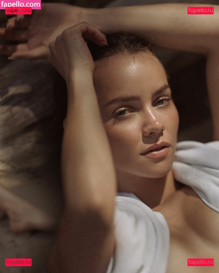 Nanette Nicole / nanetteorellana / nickinickita Onlyfans Photo Gallery 