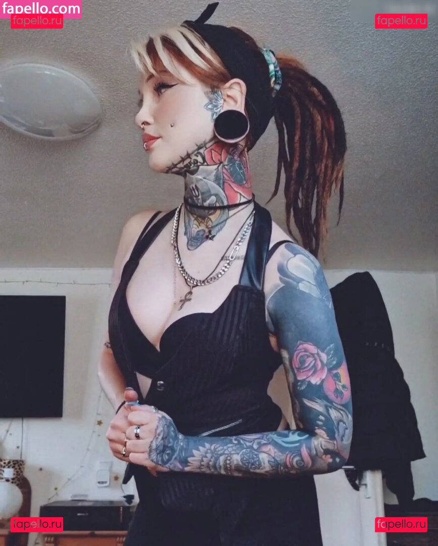 Katzinger / katzinger_ Onlyfans Photo Gallery 