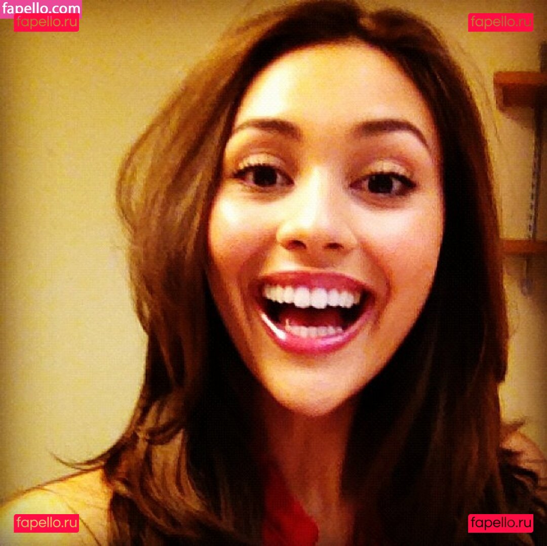 Lindsey Morgan / linzzmorgan Onlyfans Photo Gallery 