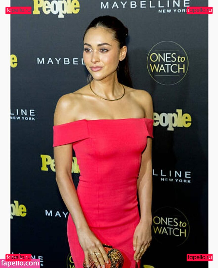 Lindsey Morgan / linzzmorgan Onlyfans Photo Gallery 