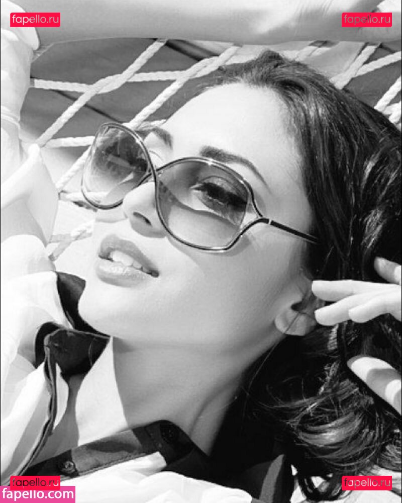 Lindsey Morgan / linzzmorgan Onlyfans Photo Gallery 