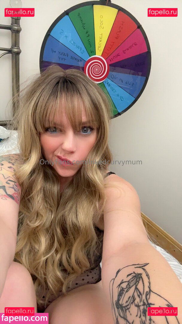 inkedcurvymum Onlyfans Photo Gallery 