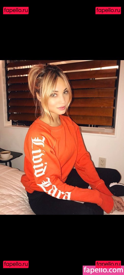 Rose Bertram / SteBertramRose / rose_bertram / rosebertram Onlyfans Photo Gallery 