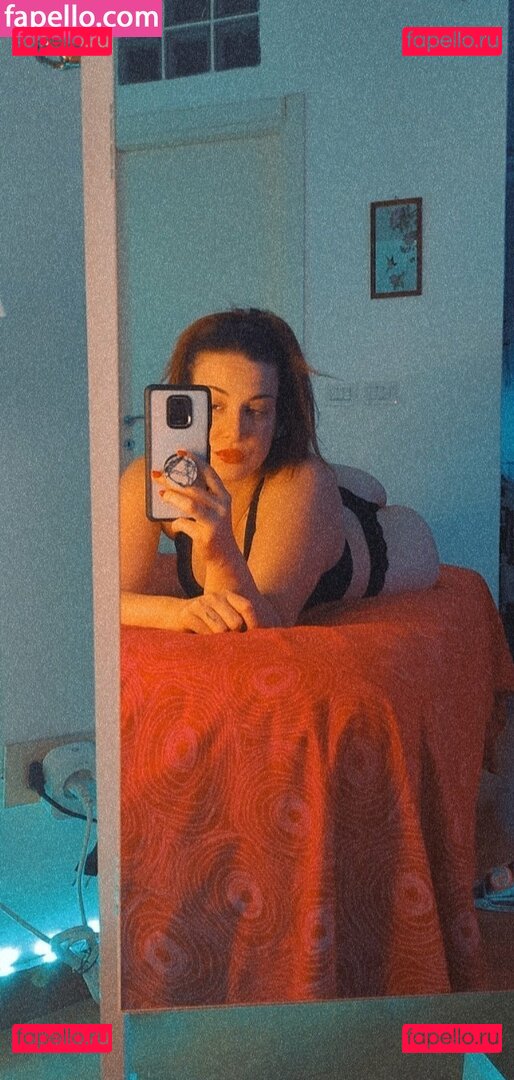 erisfeet_freemium / eristheplanet Onlyfans Photo Gallery 