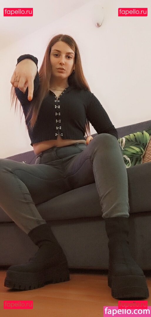 erisfeet_freemium / eristheplanet Onlyfans Photo Gallery 