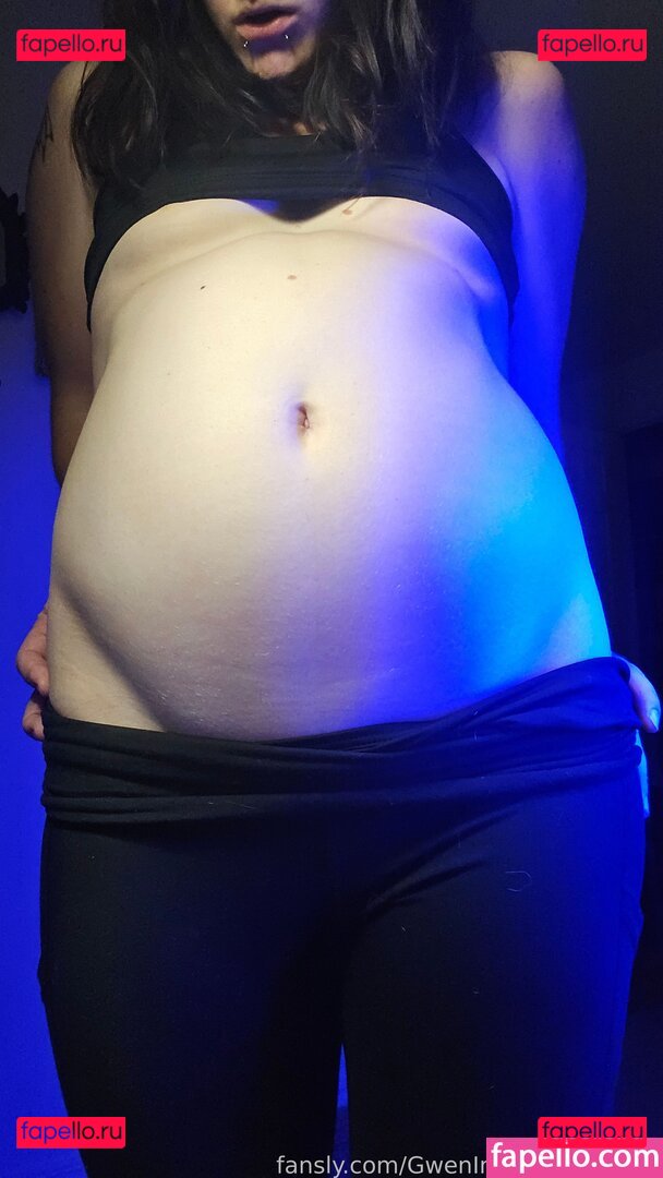 GwenInTheGraveyard / gwens.graveyard Onlyfans Photo Gallery 