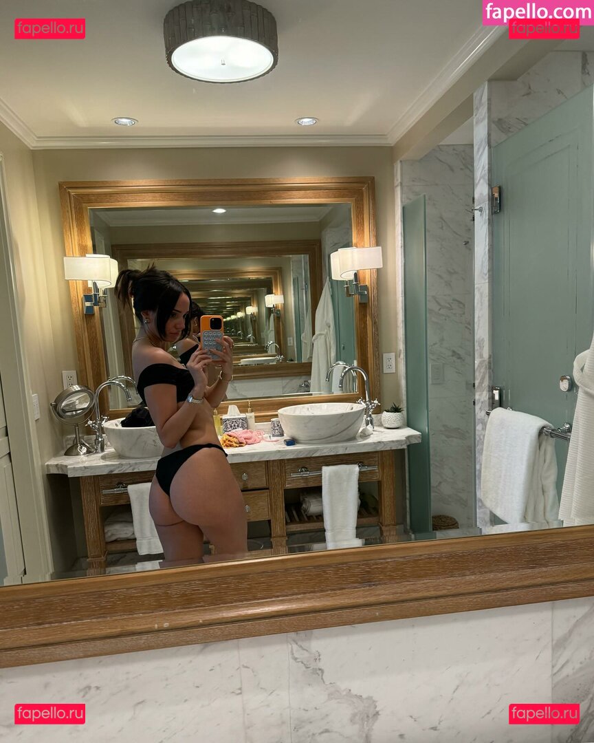 Sandra Martinellie / Sofia Franklyn / Sofia with an F / franklinsofia / sofiafranklyn Onlyfans Photo Gallery 