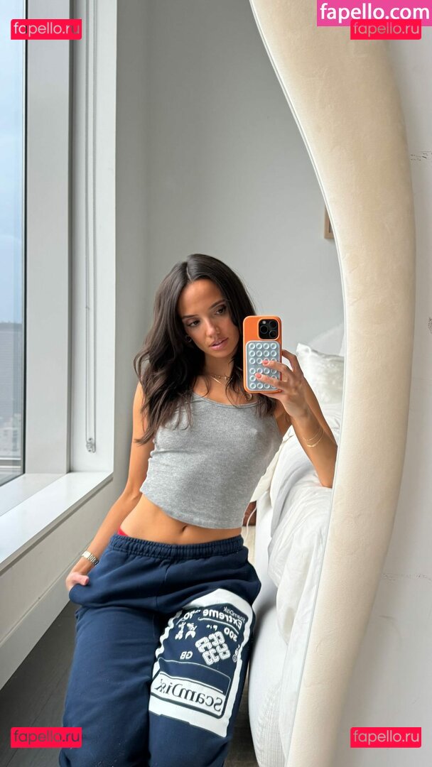 Sandra Martinellie / Sofia Franklyn / Sofia with an F / franklinsofia / sofiafranklyn Onlyfans Photo Gallery 