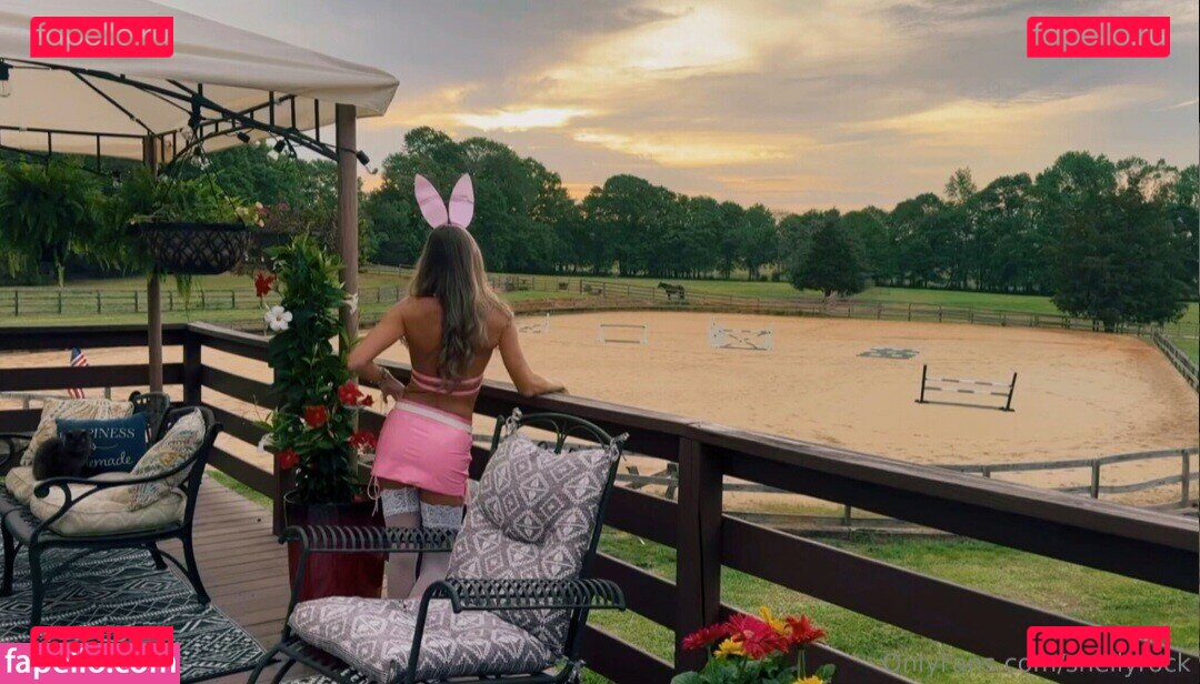 Shelly Rock / _shellyre / shellyrock Onlyfans Photo Gallery 