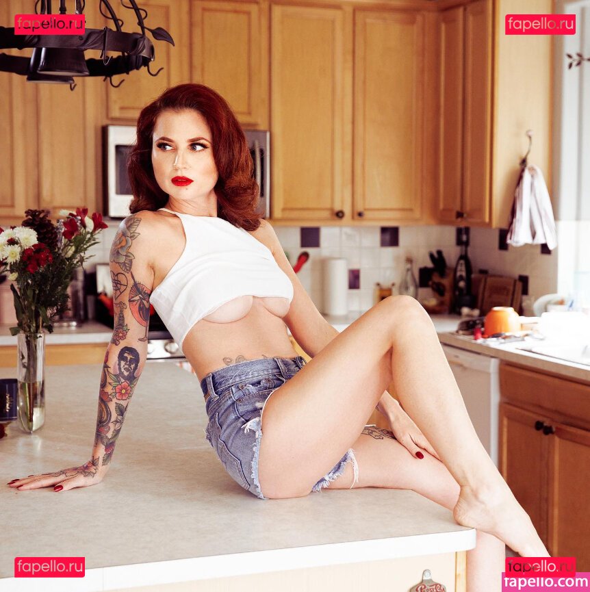 Ginger La Roux / ginger.laroux / soulstealerofsmut