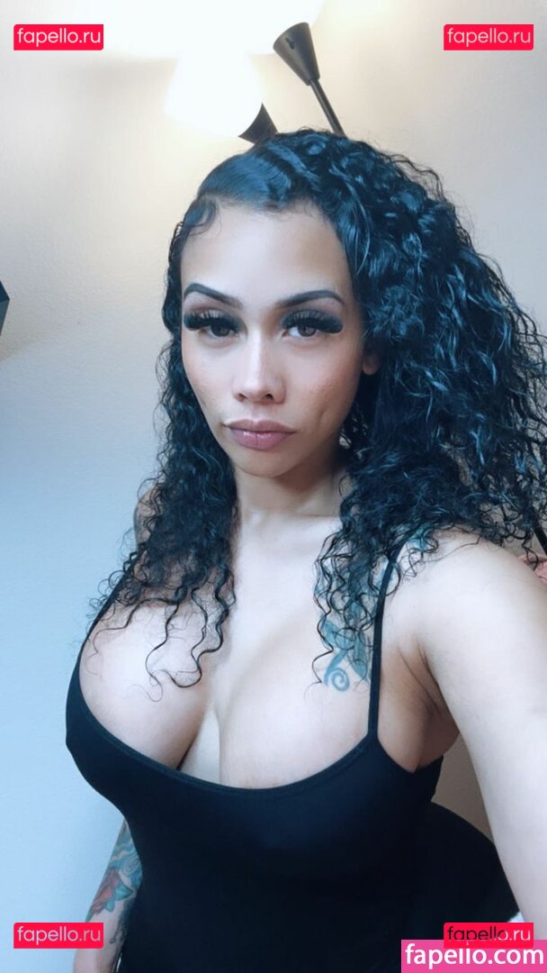 JAZZYMOtheISSUE / jasminheaney / jazzymotheissuee Onlyfans Photo Gallery 