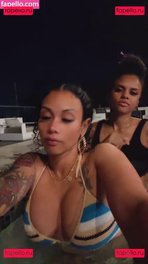 JAZZYMOtheISSUE / jasminheaney / jazzymotheissuee Onlyfans Photo Gallery 