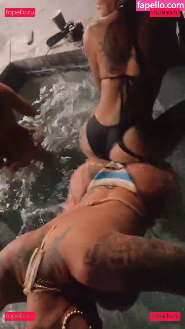 JAZZYMOtheISSUE / jasminheaney / jazzymotheissuee Onlyfans Photo Gallery 