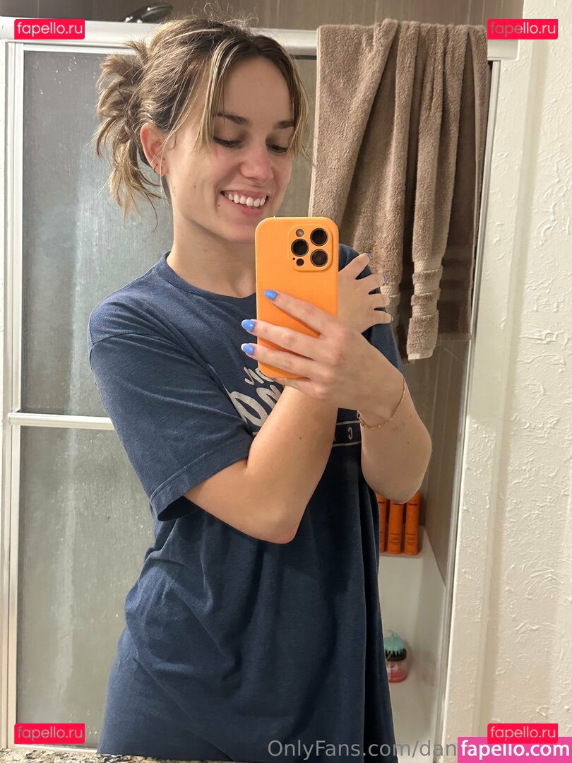 danielle_raven / danielleraven19 Onlyfans Photo Gallery 