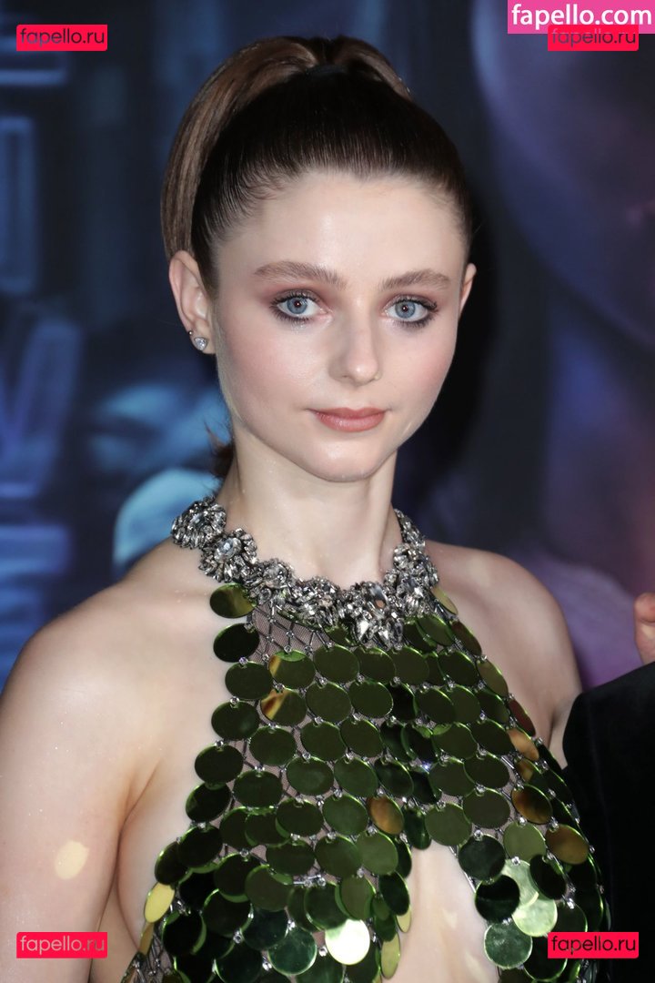 Thomasin McKenzie / thomasin.mckenzie Onlyfans Photo Gallery 