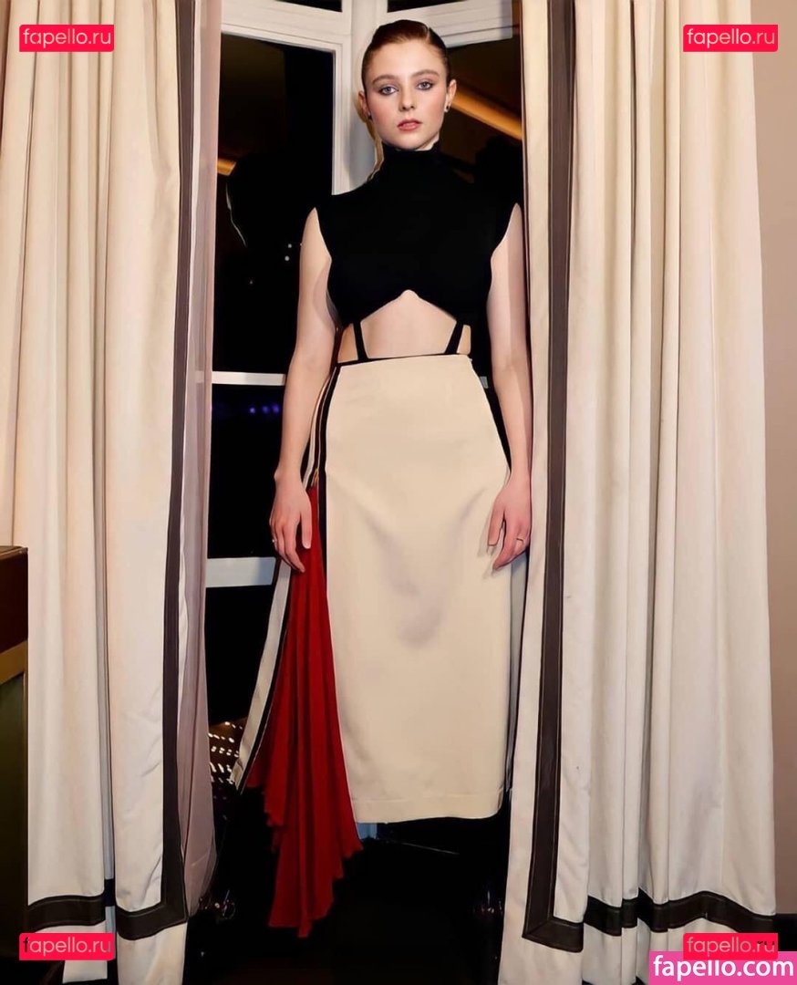 Thomasin McKenzie / thomasin.mckenzie Onlyfans Photo Gallery 