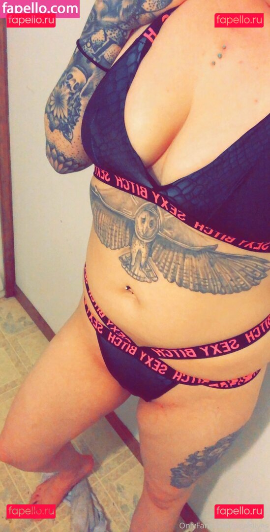 Annelise Wright / osirislives / osirislives_once Onlyfans Photo Gallery 