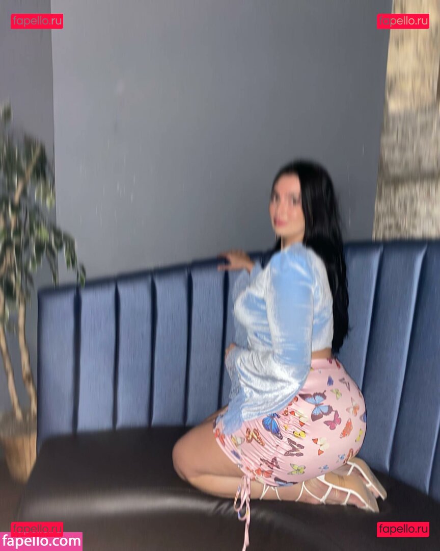 Jane Peach / thickasapeach / yourgoddessjane Onlyfans Photo Gallery 