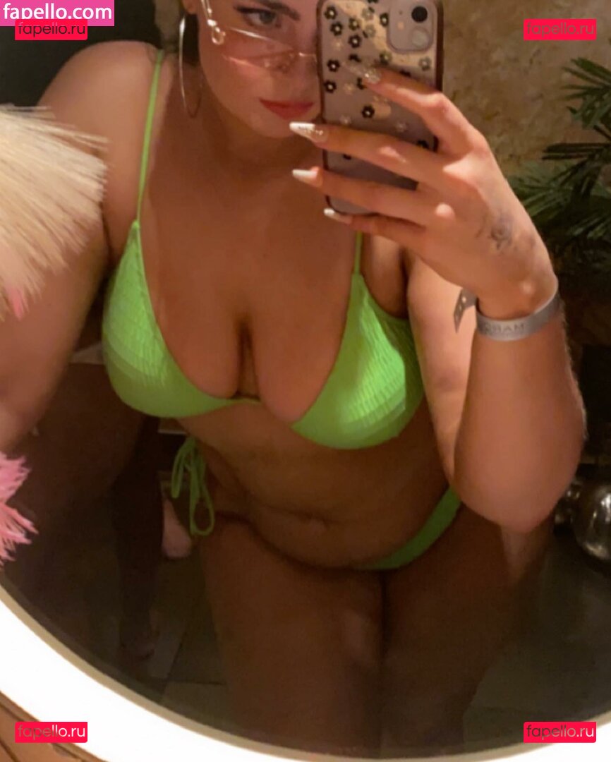 Jane Peach / thickasapeach / yourgoddessjane Onlyfans Photo Gallery 