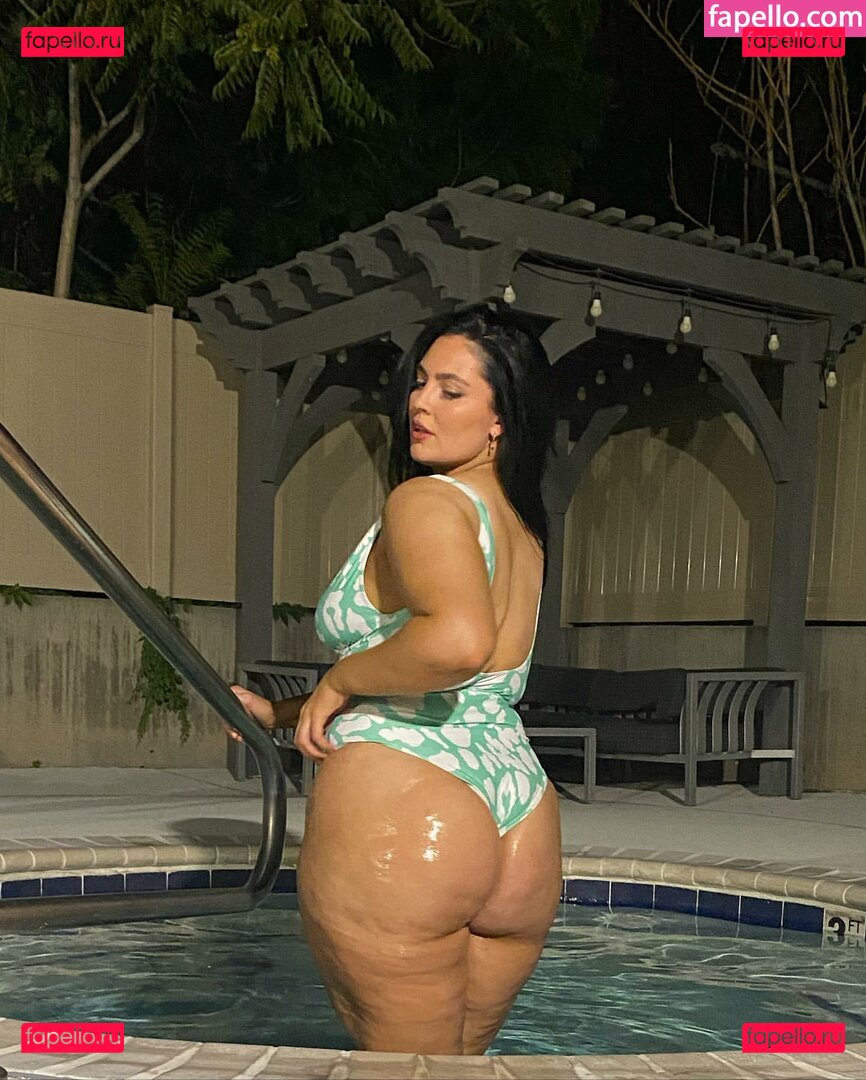 Jane Peach / thickasapeach / yourgoddessjane Onlyfans Photo Gallery 