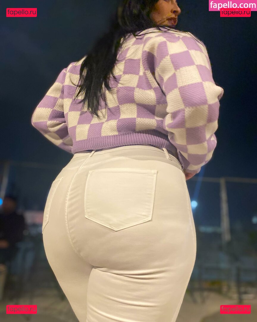 Jane Peach / thickasapeach / yourgoddessjane Onlyfans Photo Gallery 