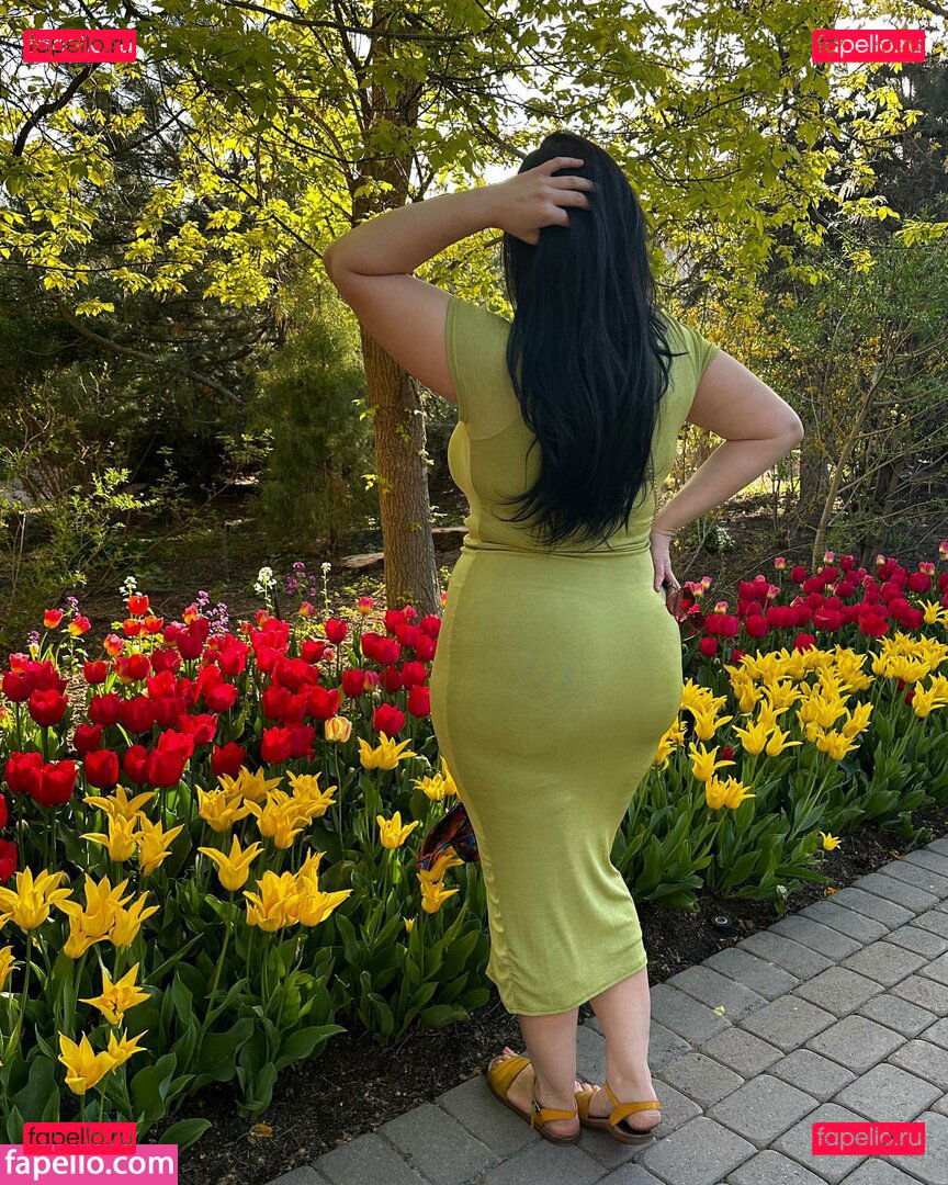 Jane Peach / thickasapeach / yourgoddessjane Onlyfans Photo Gallery 