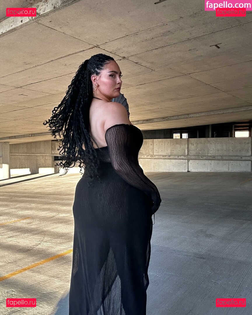 Jane Peach / thickasapeach / yourgoddessjane Onlyfans Photo Gallery 