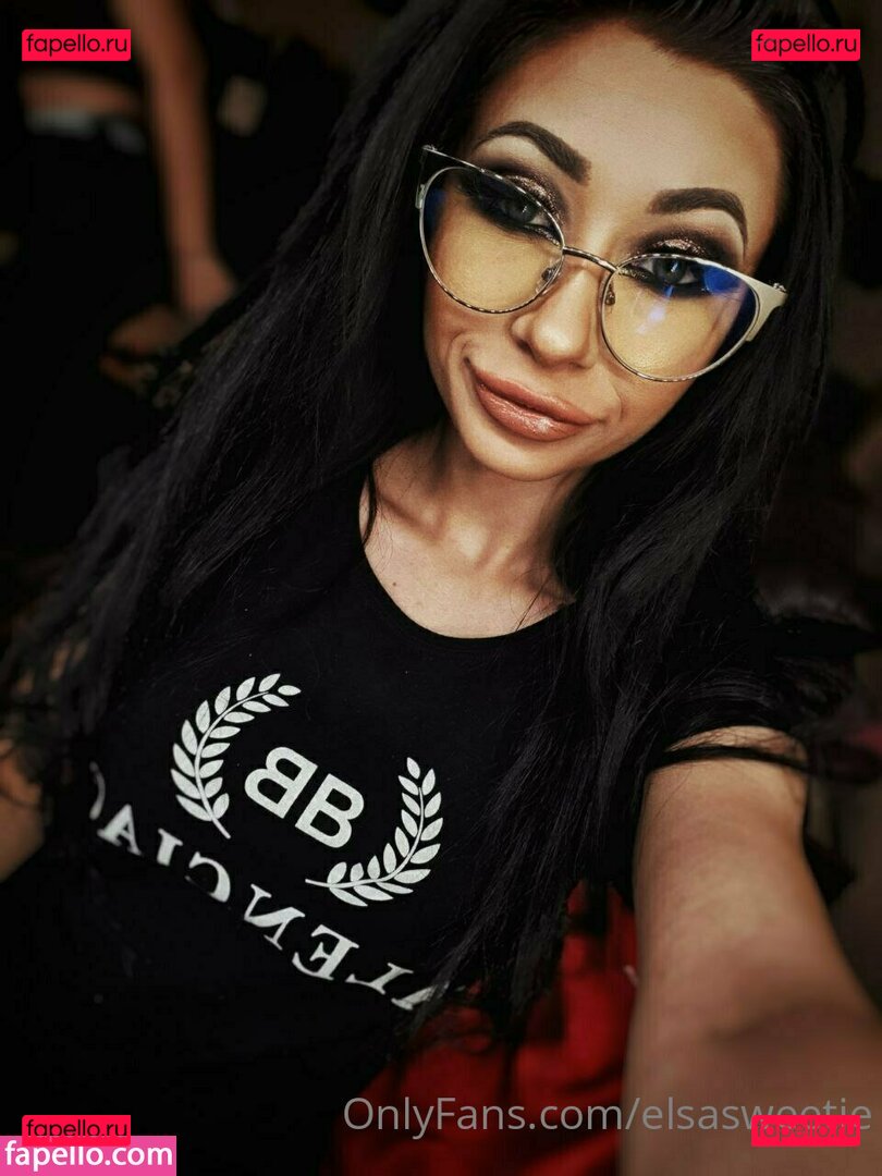 _elsasweet_ / elsasweetie