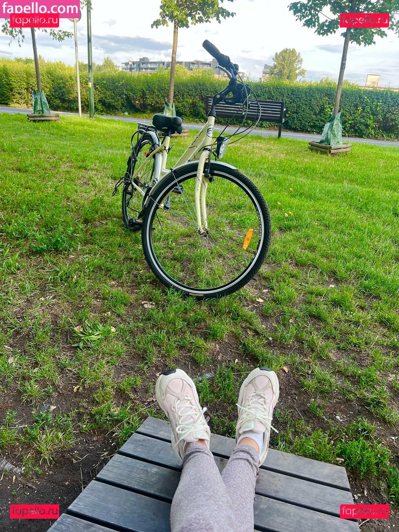 isabelle_bloom / wildblo0m Onlyfans Photo Gallery 