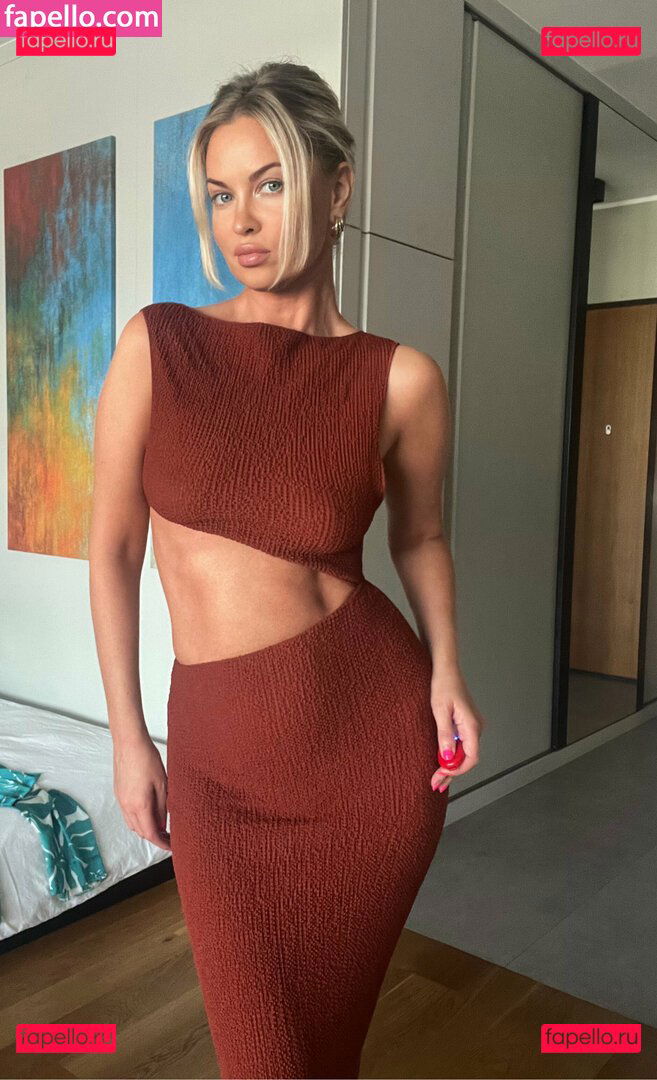 isabelle_bloom / wildblo0m Onlyfans Photo Gallery 