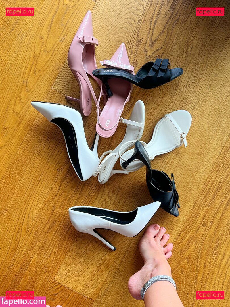 isabelle_bloom / wildblo0m Onlyfans Photo Gallery 