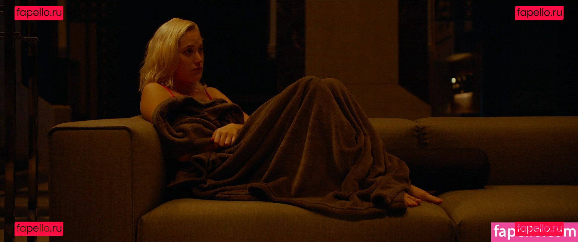 Maika Monroe / maikamonroe Onlyfans Photo Gallery 