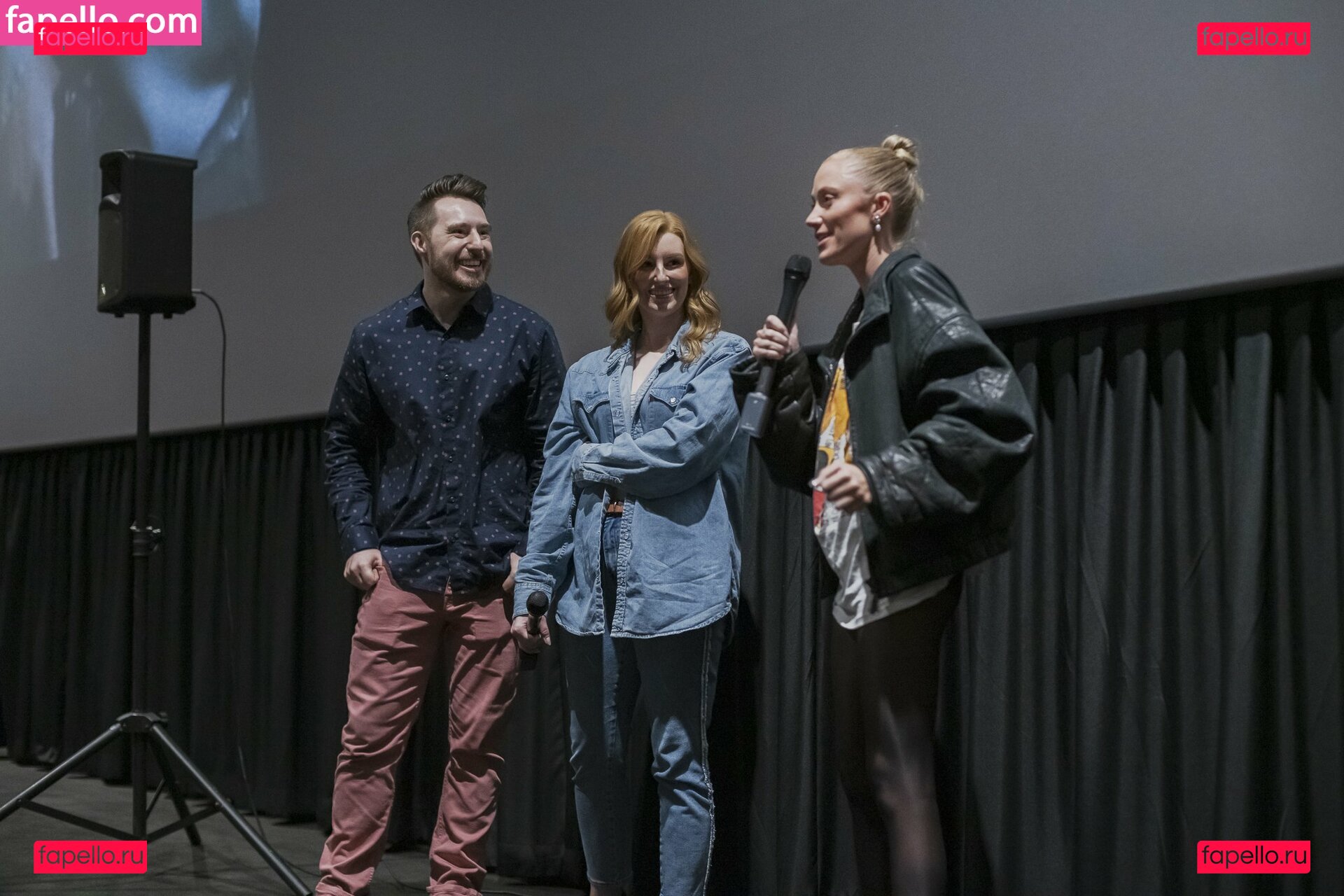 Maika Monroe / maikamonroe Onlyfans Photo Gallery 