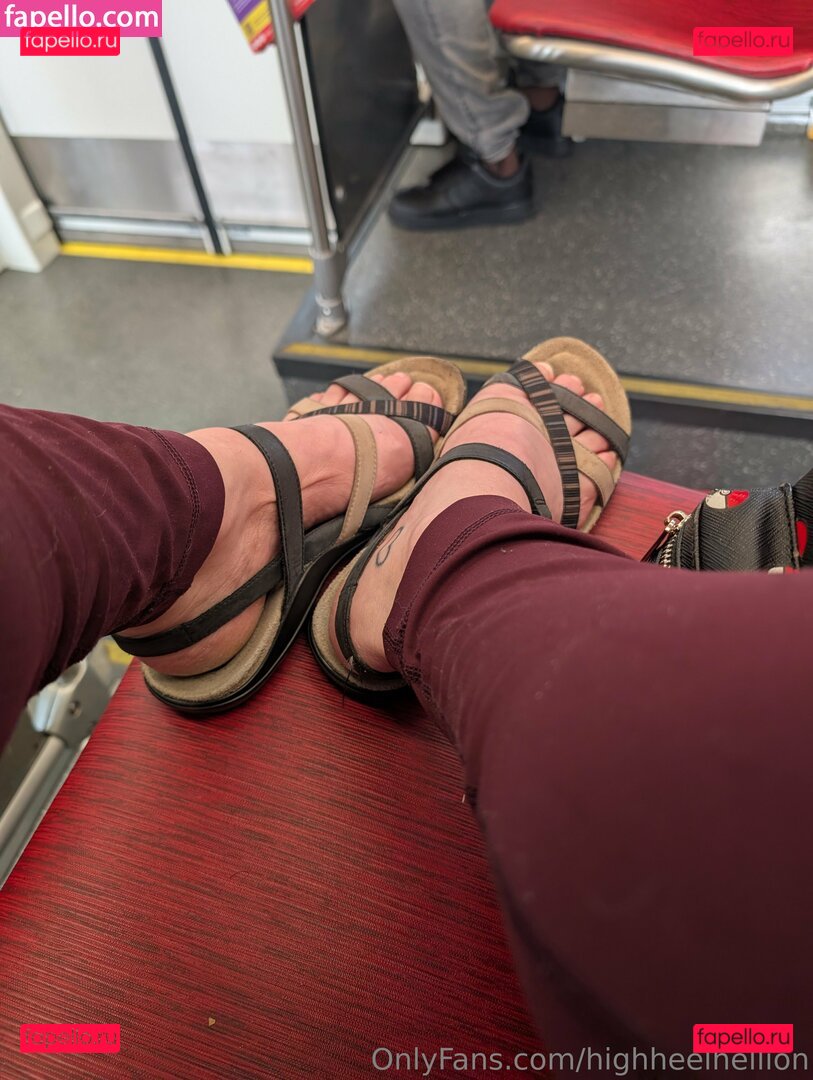 highheelhellion / leatherhellion Onlyfans Photo Gallery 