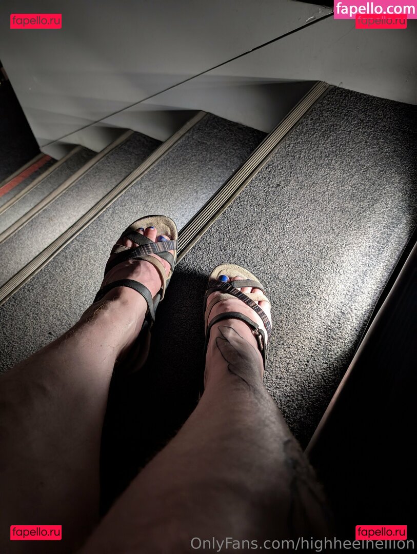 highheelhellion / leatherhellion Onlyfans Photo Gallery 