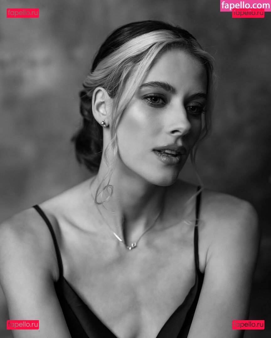 Yaroslova Mahuchikh / rosya_dp Onlyfans Photo Gallery 