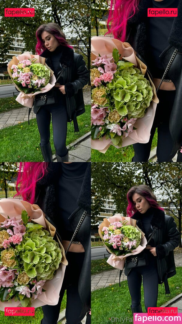 afina.divine / divine_athena Onlyfans Photo Gallery 